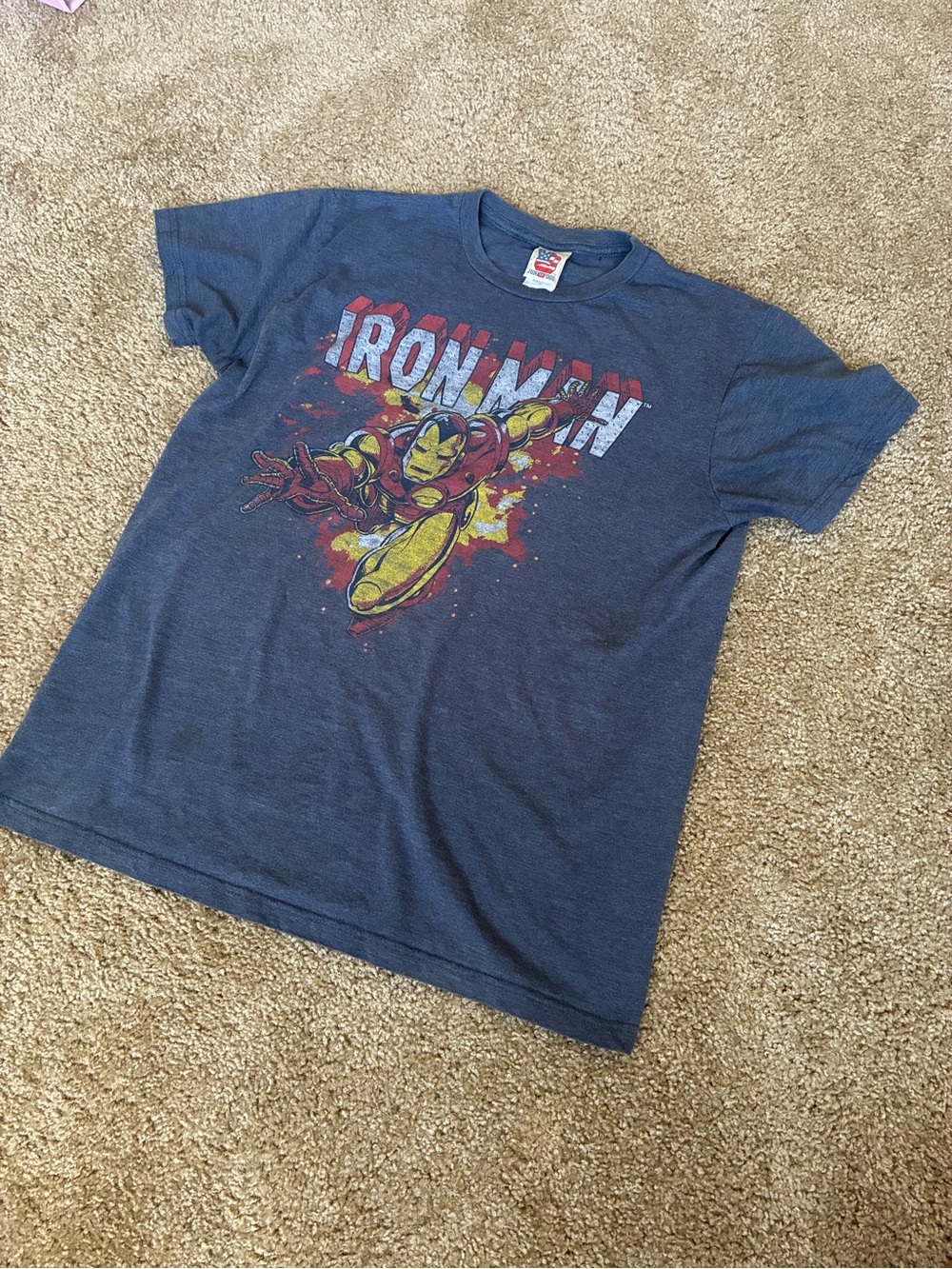 Vintage 90s/00s Iron Man graphic T
